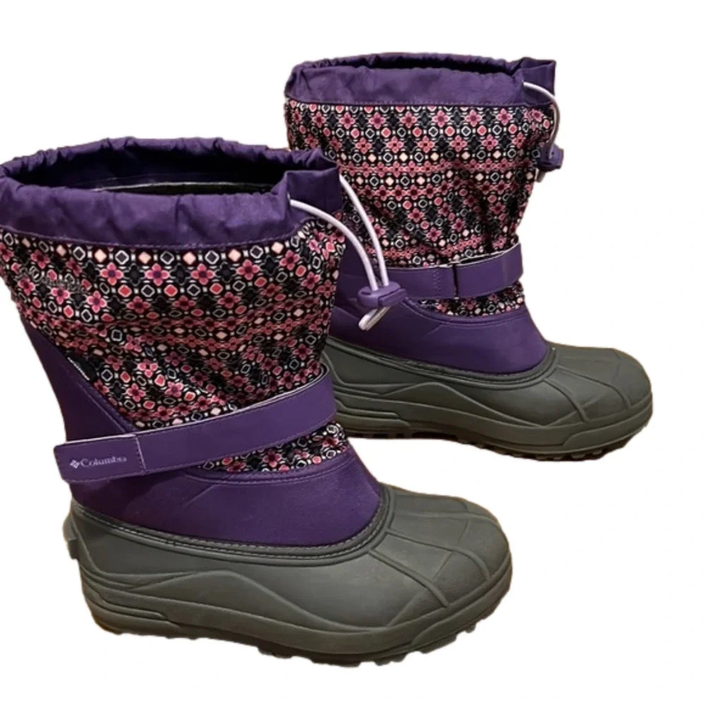 COLUMBIA Rain/Snow boots, size 6 , felt liners, in very good condition